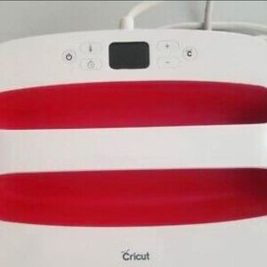 Cricut EasyPress 2 Heat Press Machine (12 in x 10 in)